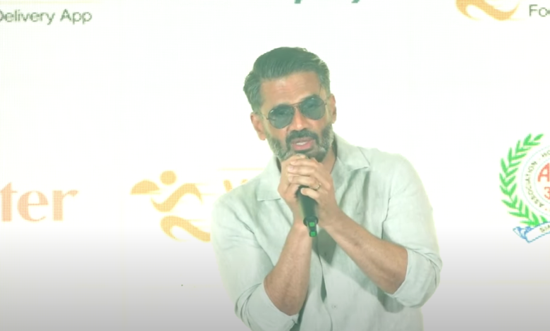 Suniel Shetty launches of Food Delivery App - Waayu for Android