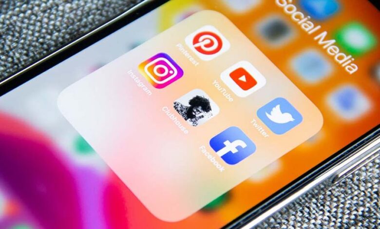 Malaysia set to license messaging, and social media apps